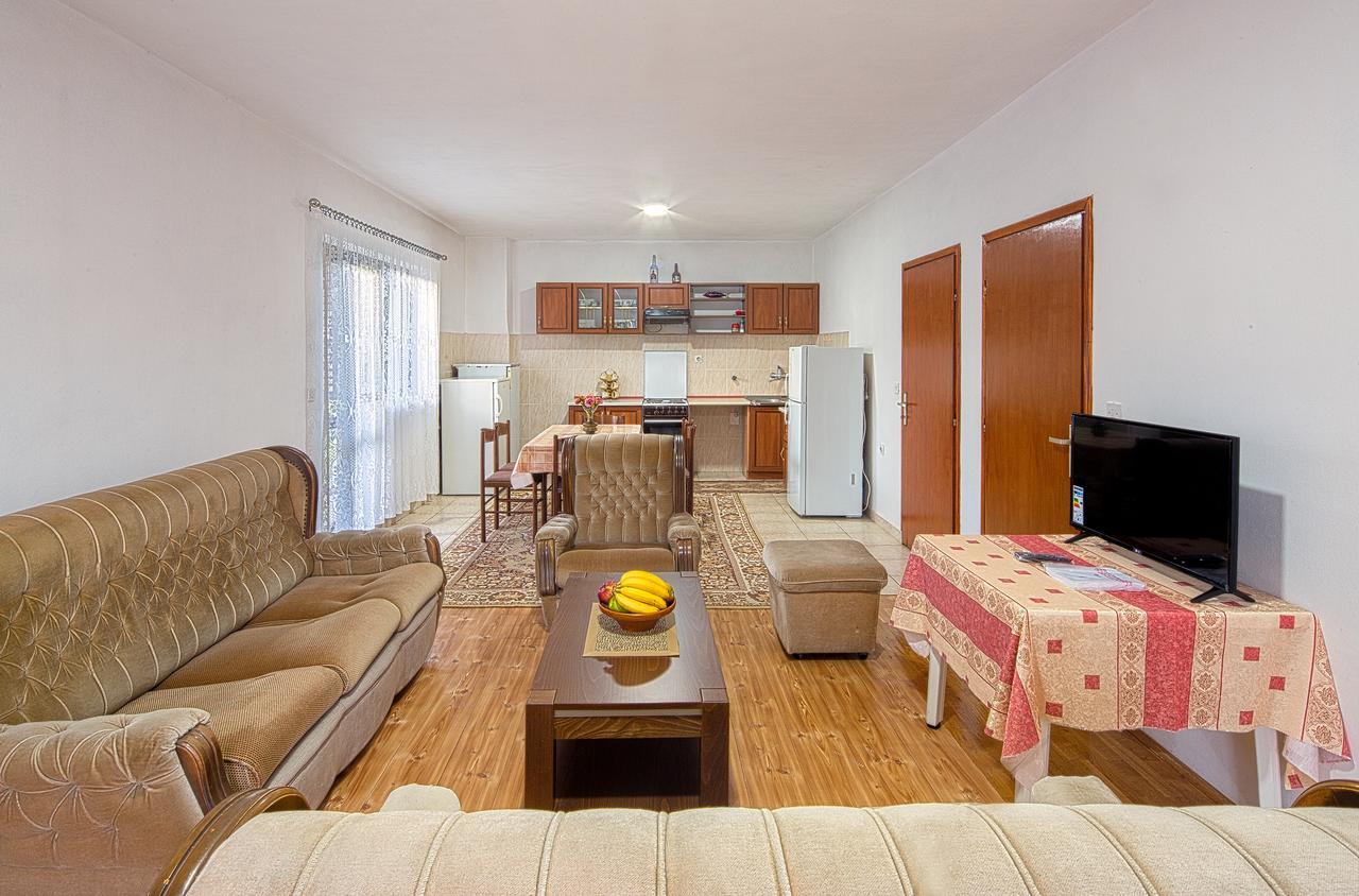 Beluga Apartment Budva Exterior foto